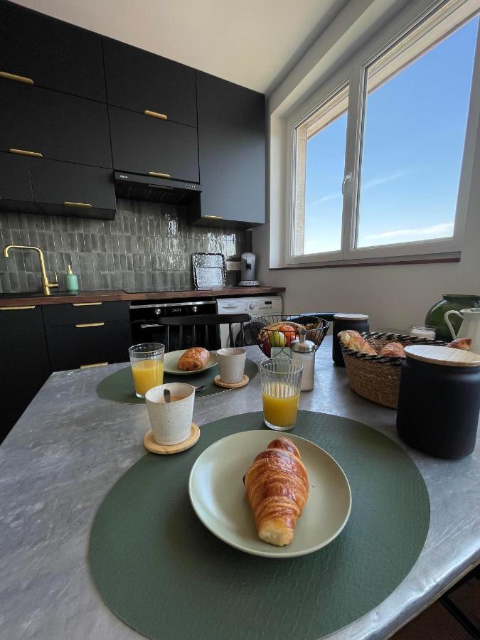 Thelighthouse Logement Cozy Idealement Situe Calais Exteriör bild